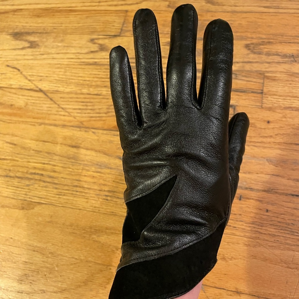 Black Leather Gloves